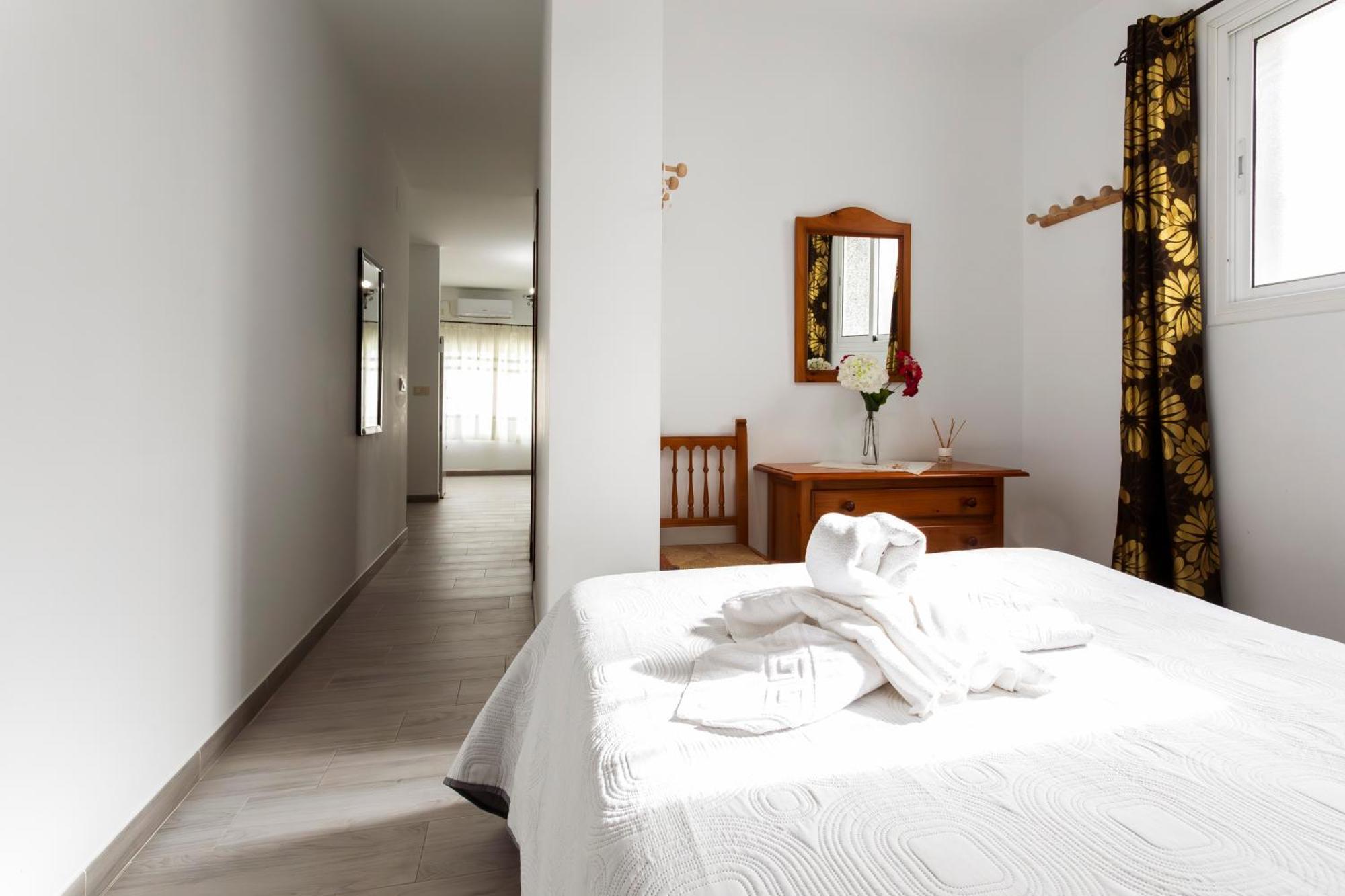 Molino De Lucero, Casa Rural Teba Bagian luar foto